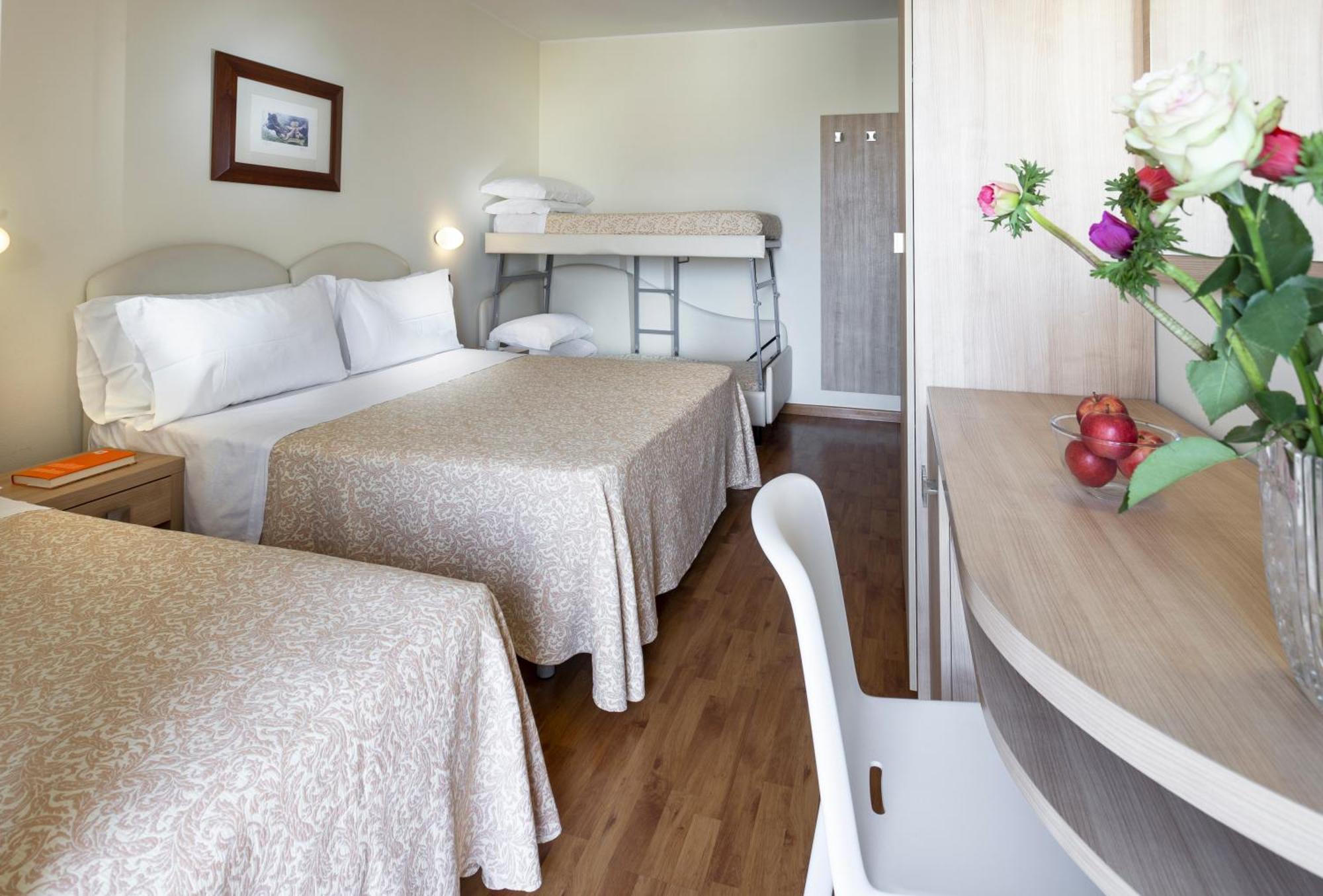 Hotel Baltic Rimini Esterno foto